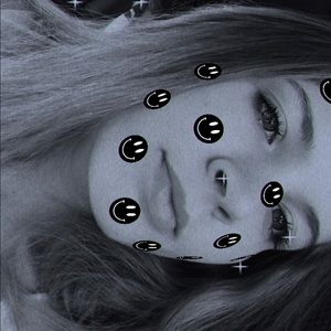 Meet your Posher, Arika